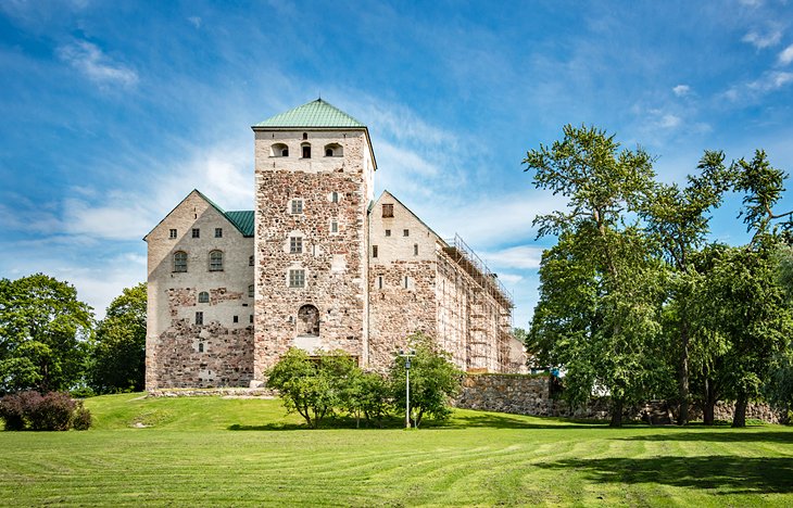 C:\Users\Esy\Desktop\Finland\finland-attractions-turku-castle.jpg